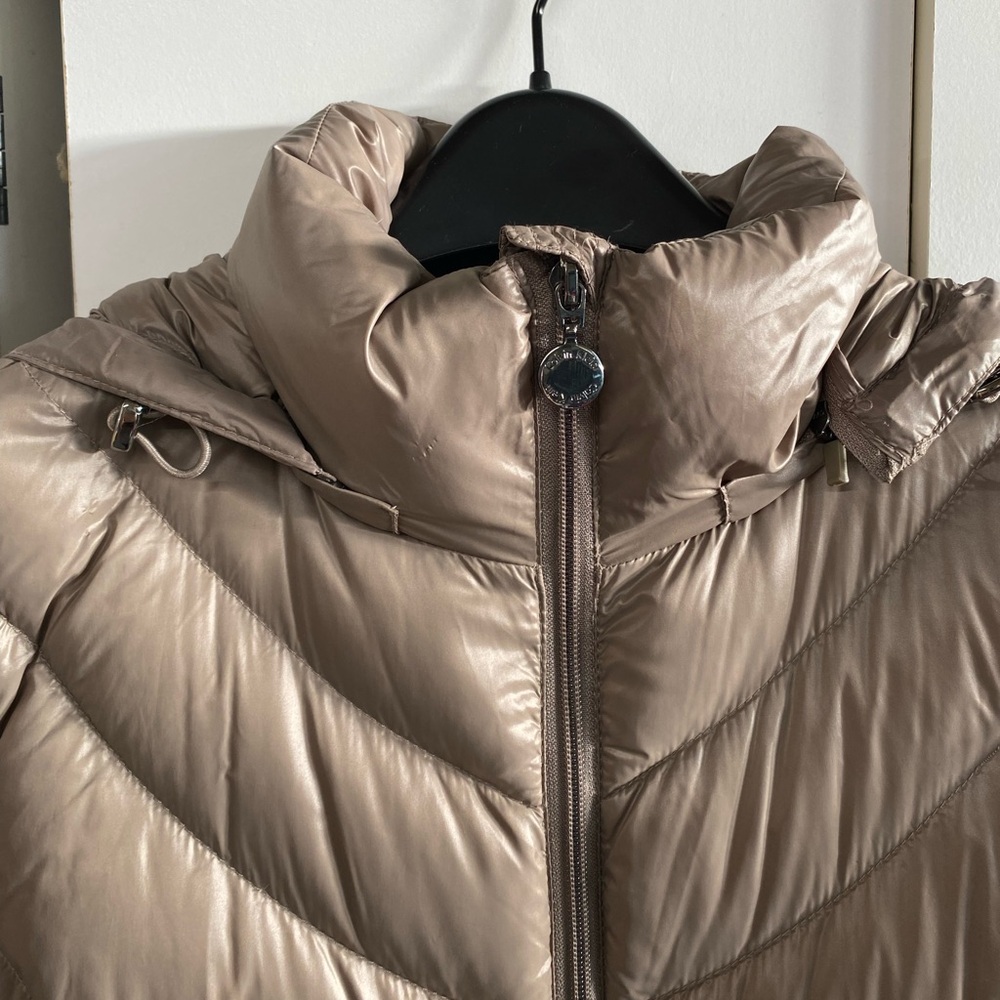 Calvin Klein Packable Light Weight Down Jacket - image 2
